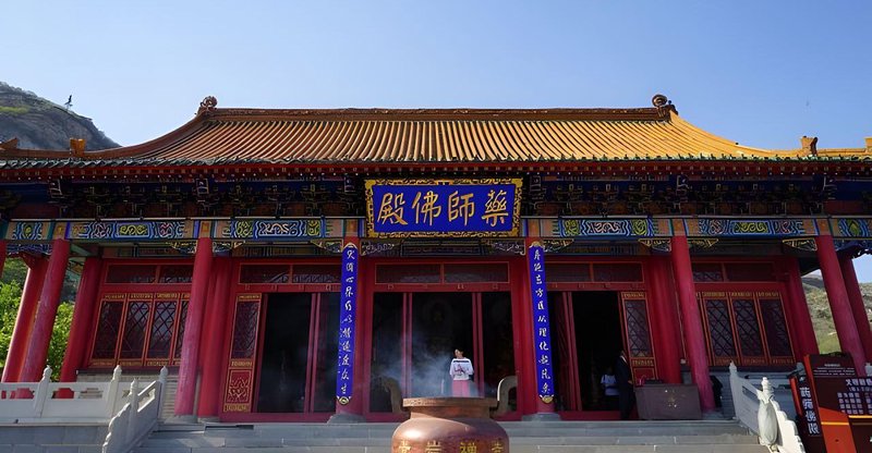 发现山中秘境:青岩寺旅游专线引领你探索自然之美